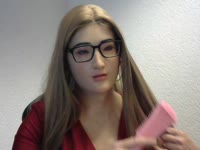 Hi sweetie… I’m Jessica (part-time woman/Tgirl). Soft, playful, and delightfully naughty — always up for adventure or a flirty chat. As a travesti with a feminine mask, I’m far from an ordinary girl… with me, anything is possible.Sometimes I’m that sweet, submissive girl who’ll do anything to please you. And sometimes? Dominant Jessica takes over, giving the commands… just because I feel like it hihi. Want to flirt, fantasize, or escape the outside world for a while? Come closer… I don’t bite. Unless you like that