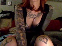 Online this today
Smiling, natural, and full of energycome - relax and chat a little before the day starts again.
I enjoy simple, spontaneous conversations. If you