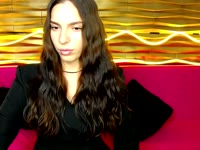 Sweet as honey, wild at heart.
Just a mix of warm vibes, soft smiles, and a little bit of mischief. Come hang out and stay a while!