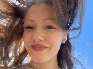 sexy webcam girl AnnikaRodrigez