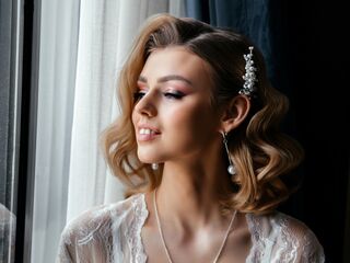 mastubating web cam girl CharlotteReimer