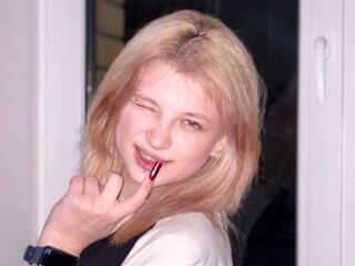 hot cam slut DaisySponholz