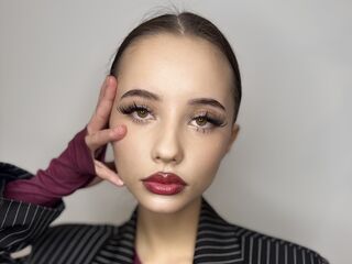 nude webcam KileyConstantin