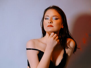 cam girl masturbating with dildo KiraClair