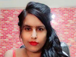 camslut showing pussy SaraConway