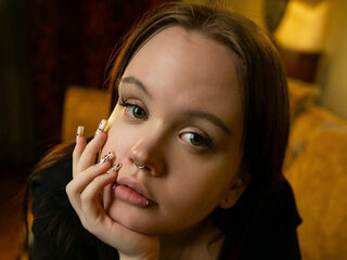 hot girl webcam SarandaRyan