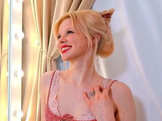 shaved pussy web cam StacyValeon