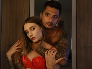 sexy webcam couple AnnaAndLeo