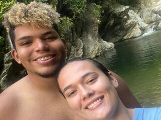 couple showing pussy ManeandValentina