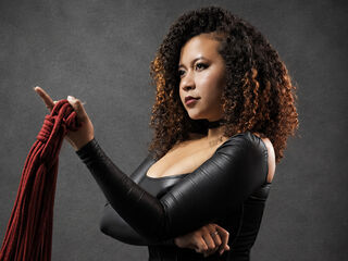 webcamgirl bdsm live show LissethValencia