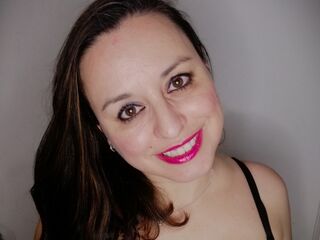 chat room live cam AdelaAlbaNatural