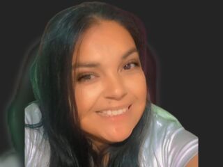 camwhore spreading pussy AlexaAurora