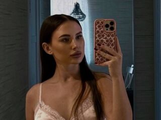 naked cam chat AlisShrine