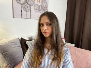 live webcam model AlisiaMillar