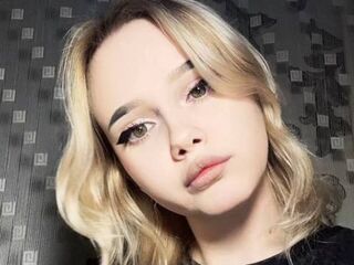 camgirl spreading pussy AlmaLonabaugh