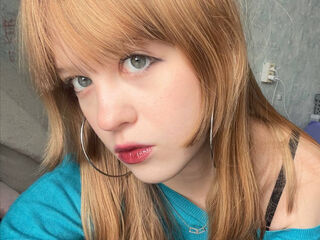 free live cam chat AmberLune