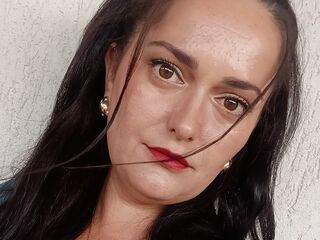 cam chatroom AmiraCeleste