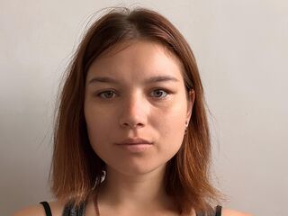 hot girl webcam AndreThreat