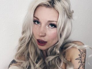 free chatroom AnnieAngel