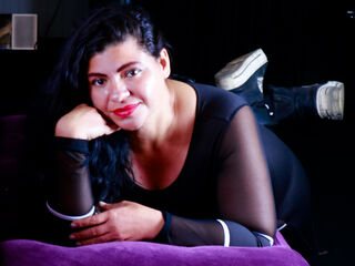 live cam show AntonelaMontiela