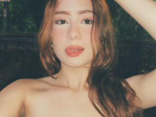 hot cam girl masturbating with dildo AntonellaLee