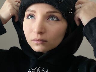 fingering camgirl video ArieAravjo