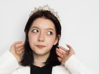 naughty camgirl masturbating ArielleTewell