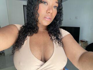 hot chatroom AvaApril
