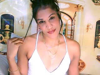 anal sex webcam AzzyGreene