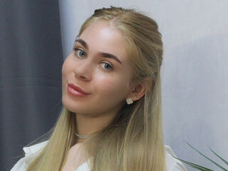 fingering girl webcam  BarbaraJeff