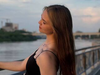 naked webcamgirl photo BeliaAlvino