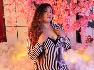 topless webcam girl BelindaSeat