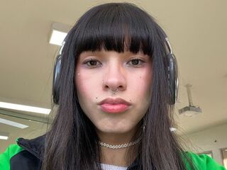 camgirl live porn webcam BellaCloy