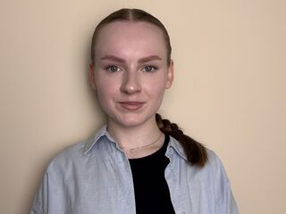 jasmin camgirl video BettyannGrenon