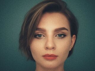 naughty webcamgirl BjorkLight