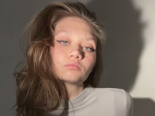 closeup cam BrandiLiedberg