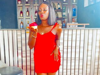masturbating camgirl CharMiin