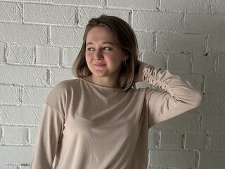 naked girl with cam ChristiaBenoy