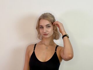 fingering girl chat CleoHarringtons