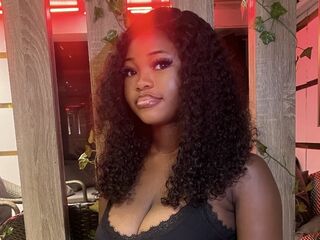 girl cam live CreamieNelly