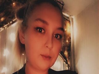 camporn live CrystalSins