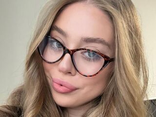 chatrubate cam girl picture DianeWhitly