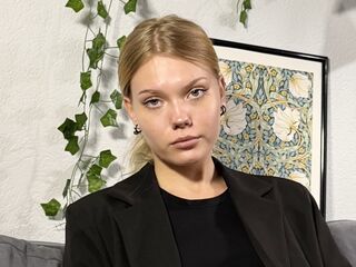 webcam striptease DonellaAndra