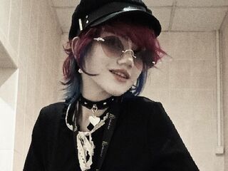 naughty camwhore ElanorCiolek