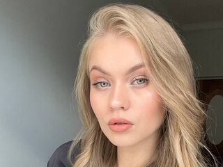 webcam hooker ElaraBrooks