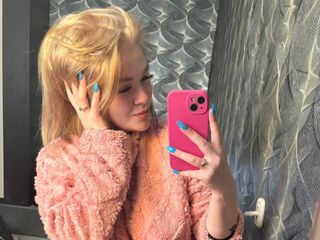 girl cam live ElizabethCamaro