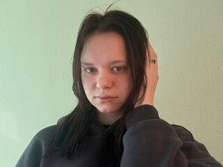 naughty camgirl masturbating ElmiraSegala