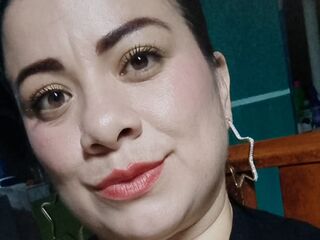 hardcore EmilyTempation