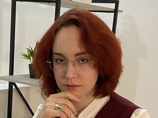 camslut fingering pussy FlorindaDufner