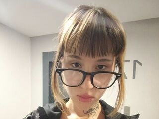 camwhore photo HallieAblin